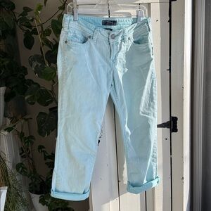 Silver Jeans Co. Suki Mid Capri Spa Blue size W29